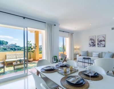 La Quinta Cosy Flat with Fantastic Terrace