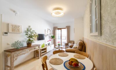 Marbella Centre Suite Apartment, lovely apartment, 2bdm.